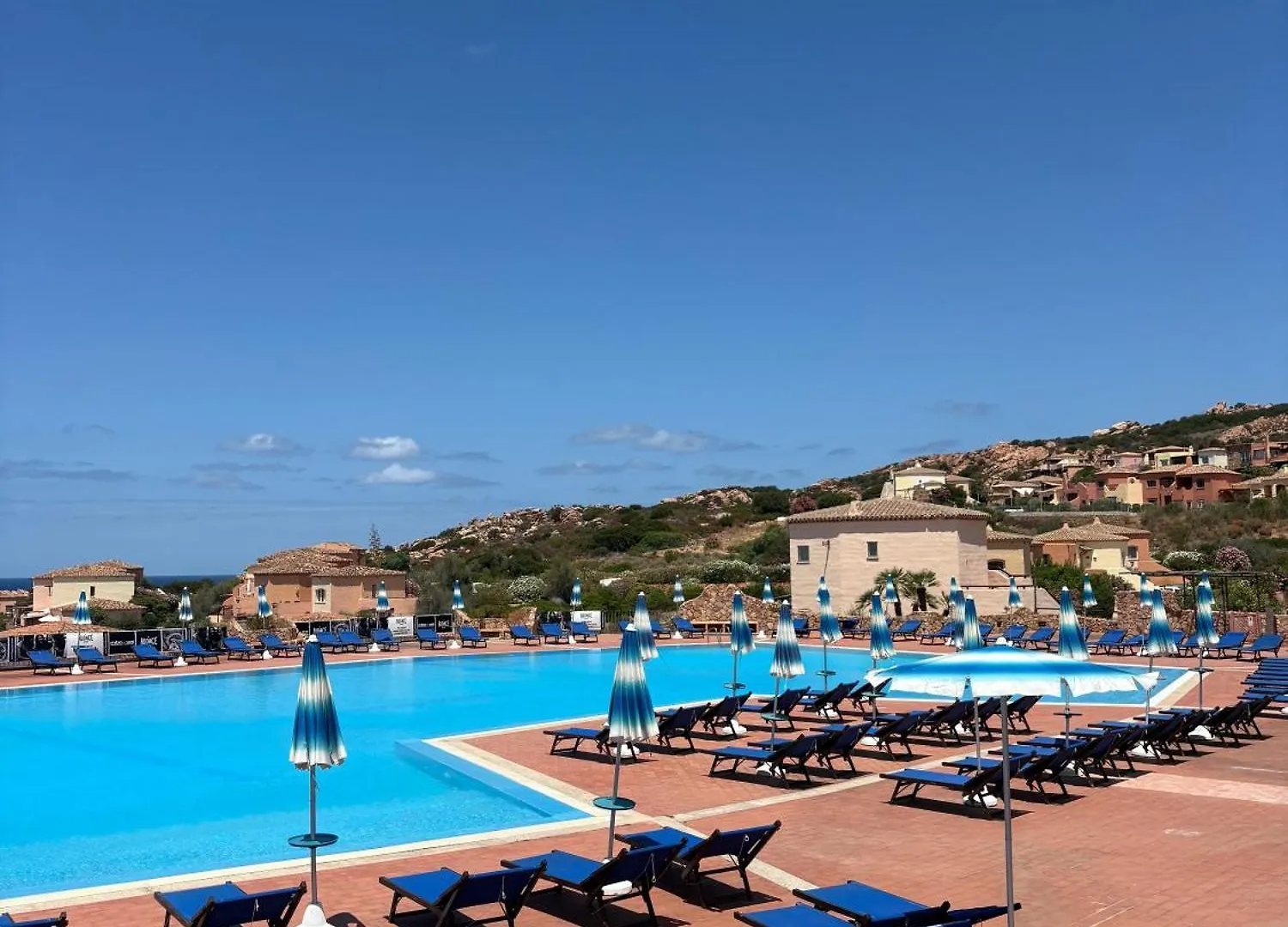 Trinità dʼAgultuCasa Mare Cala Rossa公寓 公寓 Trinità dʼAgultu